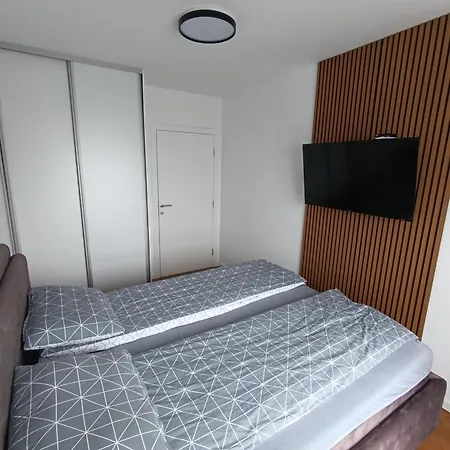 Trebevic Pahuljica Sarajevo *